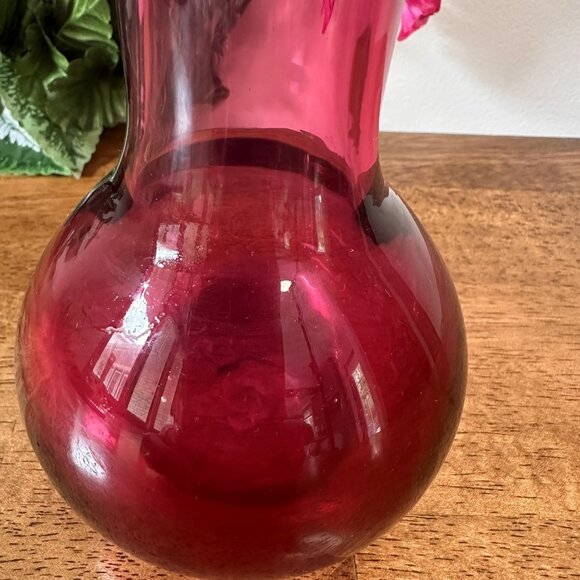 Cranberry Glass Vase Mid Century Blown Art Ruby Red Vintage Home Decor - Picture 6 of 8